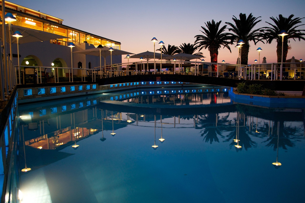 Piscine d'hôtel